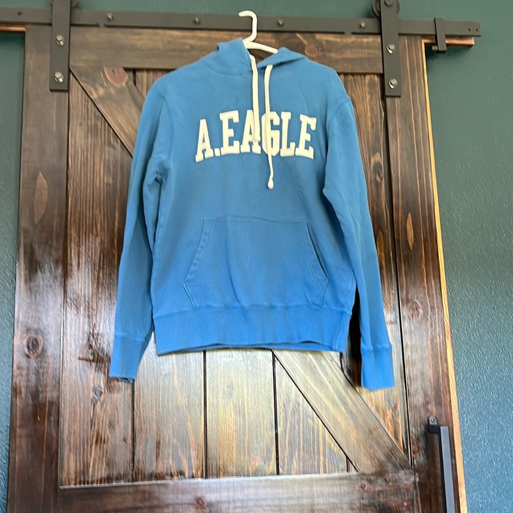 Men’s AE hoodie